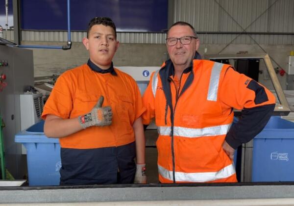Kobe Does Work Experience With Foott