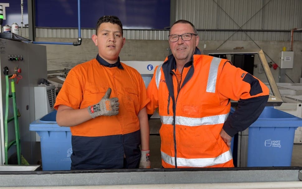 Kobe Does Work Experience With Foott